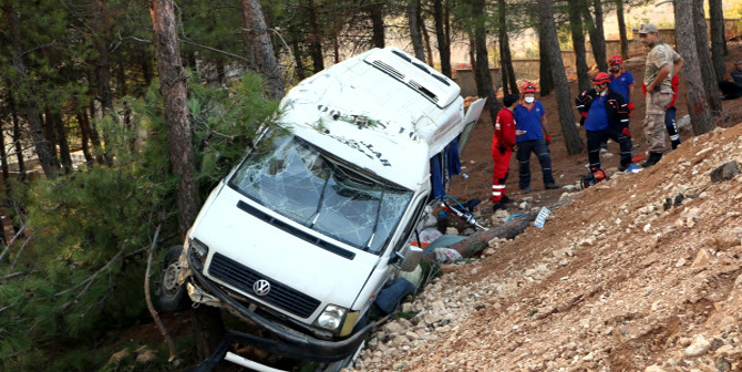 Kahramanmaraş’ta Minibüs Devrildi: 1 Ölü, 11 Yaralı