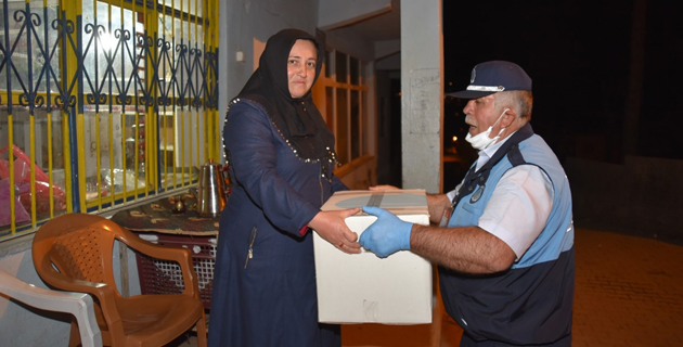 Başkan Okumu’tan Berber ve Kuaförlere yardım