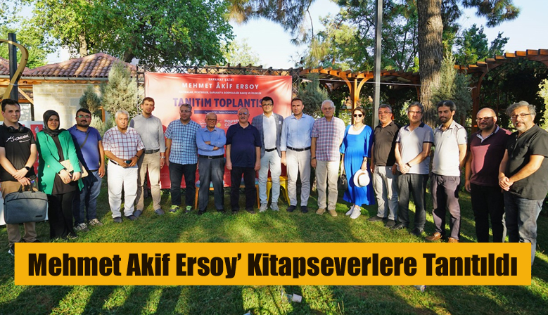 Mehmet Akif Ersoy’ Kitapseverlere Tanıtıldı