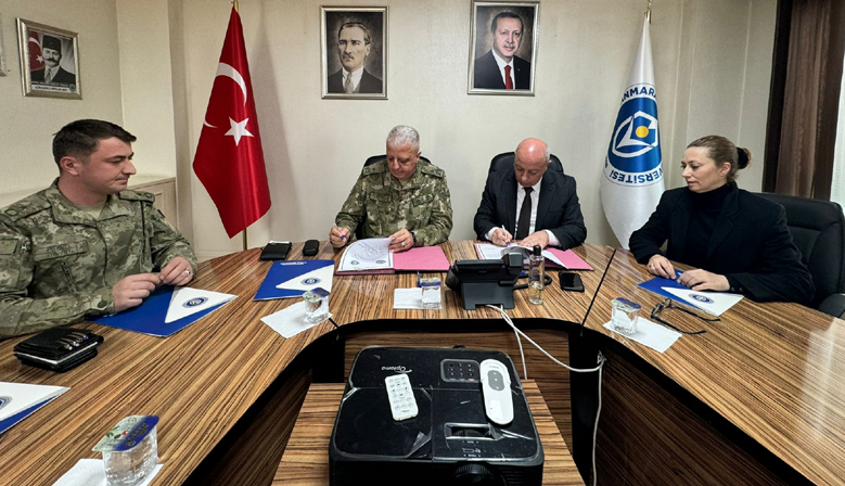 KİÜ VE 2. Zırhlı Tugay Komutanlığı Arasında Protokol İmzalandı