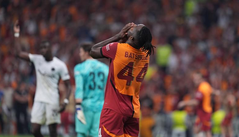 Galatasaray Elendi: Yoluna UEFA Avrupa Ligi’nde devam edecek