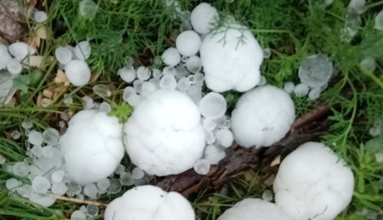 Kahramanmaraş’ta Ceviz Büyüklüğünde Dolu Yağdı!