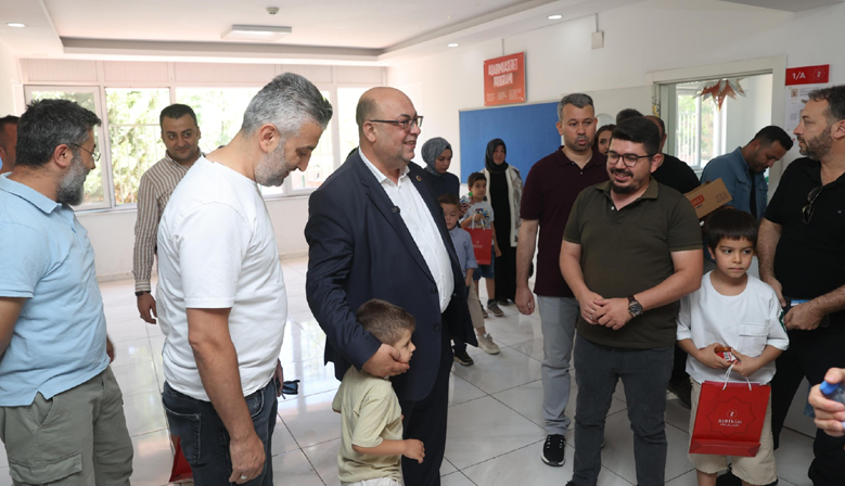 BAŞKAN MEHMET AKPINAR’DAN KARNE HEYECANI YAŞAYAN ÖĞRENCİLERE MESAJ