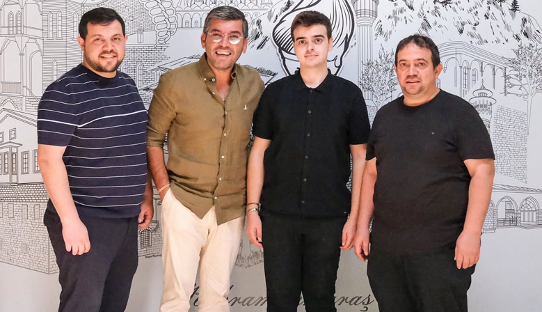 KAHRAMAN SPONSOR: AHMET DAVARCIOĞLU VE AKDO, İSTİKLALSPOR’A CAN SUYU OLDU