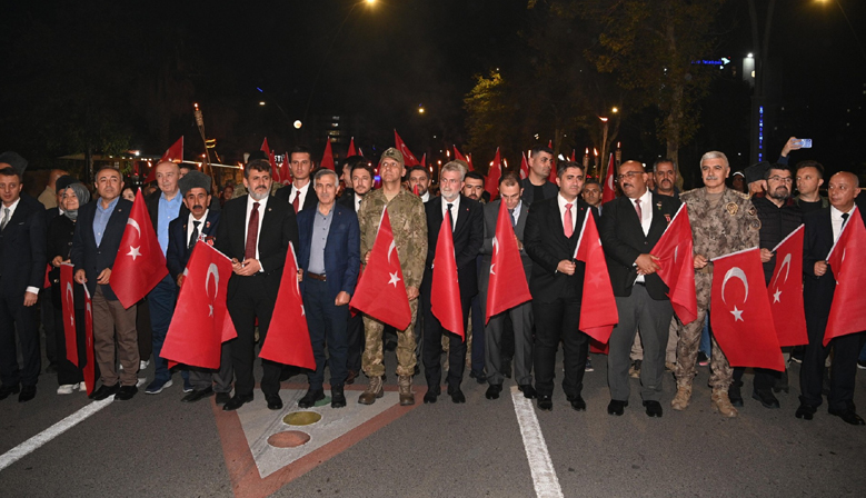 Cumhuriyet Yürüyüşü’nde Kahramanmaraş Tek Yürek Oldu