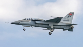 HÜRJET 3 koldan hedefe ilerliyor