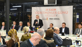 “Öğretmenlerimiz Bu Milletin Kaderini Değiştiren Kahramanlardır”
