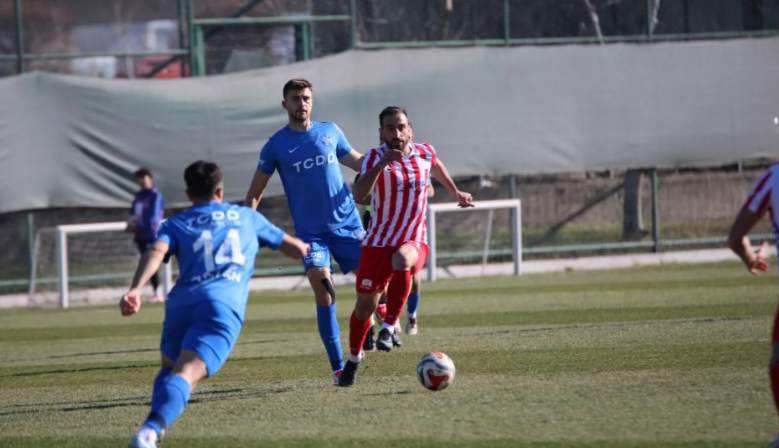 İstiklalspor Deplasman’da 3-0 Kazandı