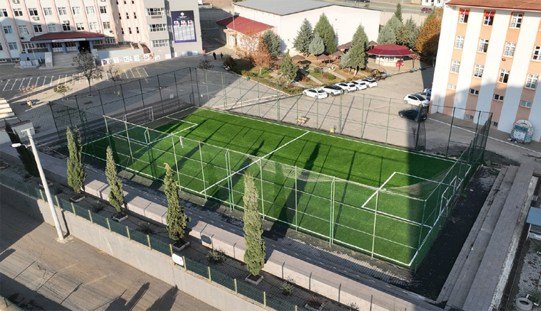 Kahramanmaraş’a 35 Yeni Halısaha