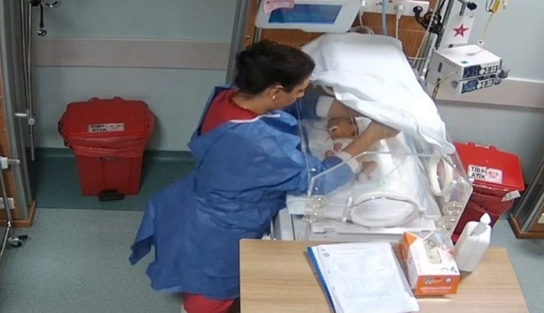 Beş Günlük Bebeğe Uygulanan Şiddetin Görüntüleri Ortaya Çıktı