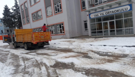 Kahramanmaraş’ta Okul Çevrelerinde Yoğun Kış Mesaisi