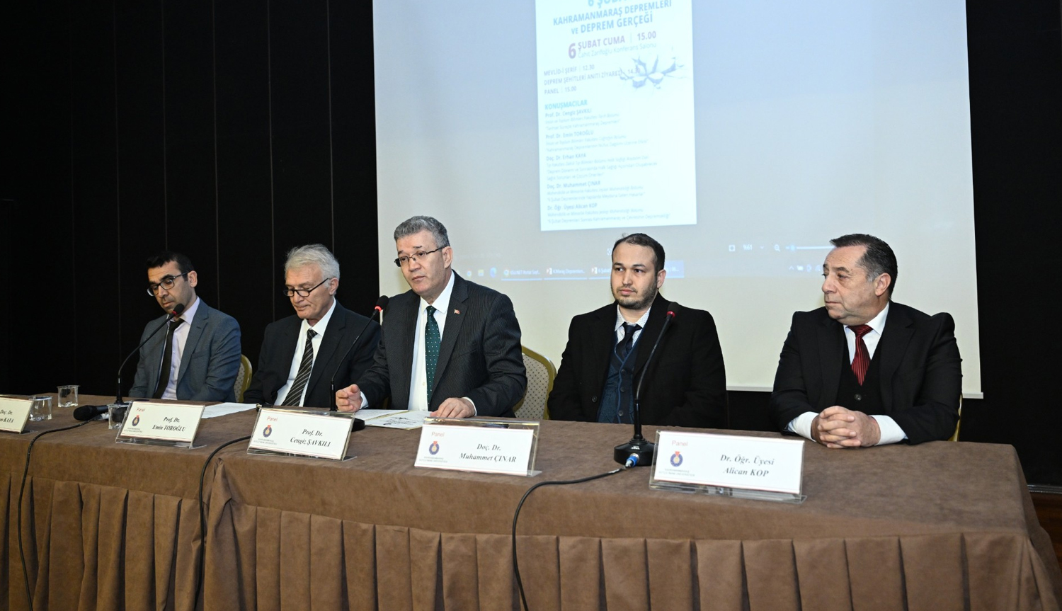 Deprem Gerçeği Masaya Yatırıldı