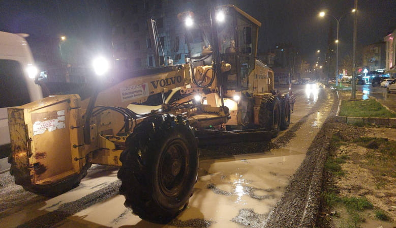 Kahramanmaraş’ta Sağanak Yağışa Karşı Yoğun Mesai