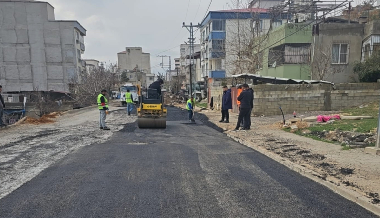 Kahramanmaraş’ta Yol Yenileme Çalışmaları Devam Ediyor