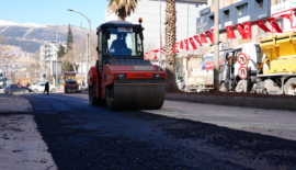 Trabzon Bulvarı’nda Yol İyileştirmeleri Etaplar Halinde Sürüyor
