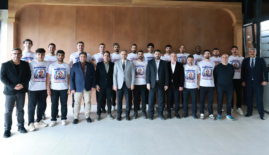 Başkan Toptaş, Efeler Ligi’ne yükselen Onikişubat Belediye Spor ile şampiyonluk yemeğinde buluştu