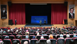 KSÜ’de “Firavunla Yüz Yüze” Adlı Tiyatro Oyunu Sahnelendi