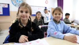Okullarda ikinci ara tatil sonrası ilk ders zili çaldı