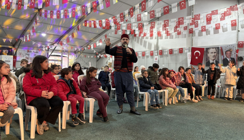 Ramazan Sokağı’nda Tekne Orucunun Son Buluşması