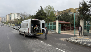Büyükşehir, Sınav Günü de Özel Gereksinimli Vatandaşları Yalnız Bırakmadı