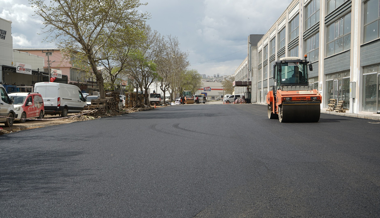 Kahramanmaraş Toptancılar Sitesinde Asfalt Çalışması Sürüyor