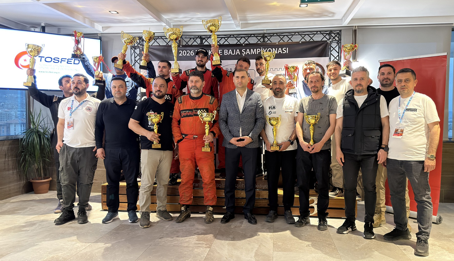 Sporcular Kupalarına Kavuştu