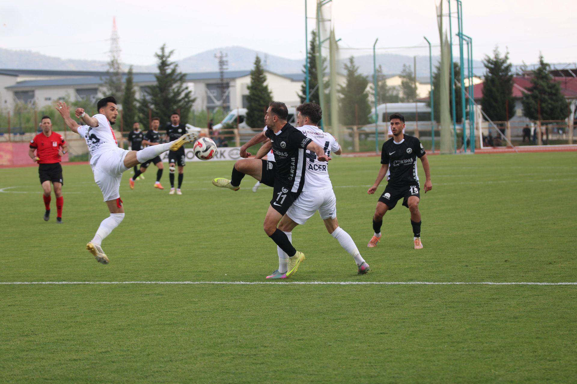 İstiklalspor Evinde Avantajı Kaçırdı