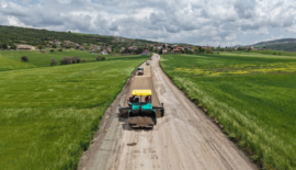 Büyükşehir’den Elmalar – Çokyaşar’a Daha Geniş, Daha Güvenli Yol