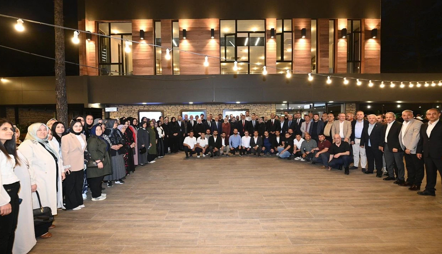 Dulkadiroğlu Teşkilatı ‘Aile Buluşması’nda Bir Araya Geldi