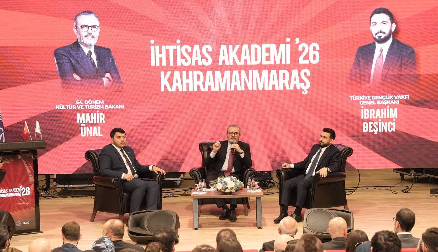 KİÜ’de Gençlik, Bilgi ve Tecrübe Buluşması