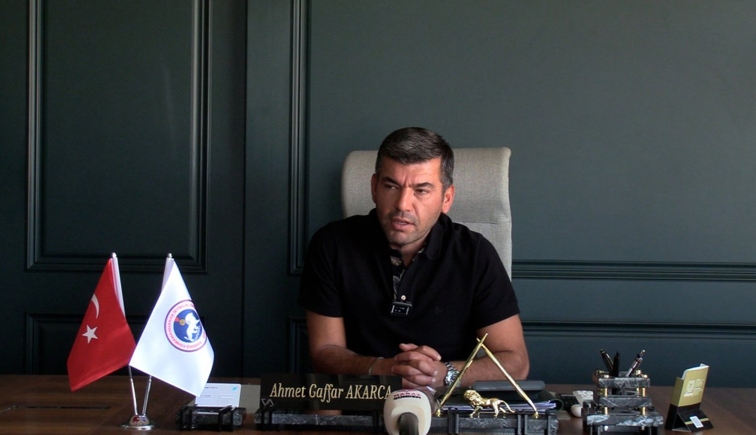 Kahramanmaraş İstiklal Spor Kulübü Başkanı Ahmet Gaffar Akarca görevini bıraktı