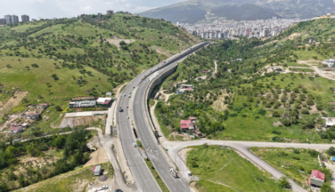 Sümbüllü Caddesi Çift Yönlü Olarak Trafiğe Kapatıldı!