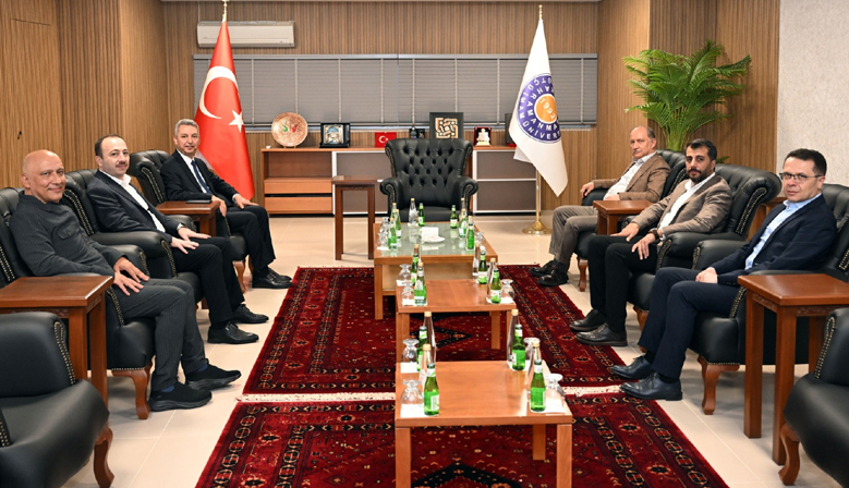 Tarım ve Orman Bakan Yardımcısı Abdulkadir Polat’tan Rektör Okumuş’a Hayırlı Olsun Ziyareti