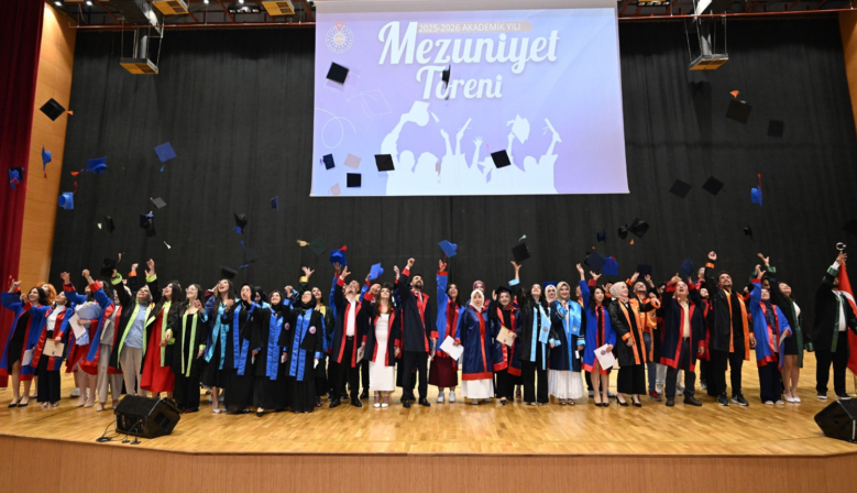 KSÜ 2025-2026 Akademik Yılı Mezunlarını Törenle Uğurladı