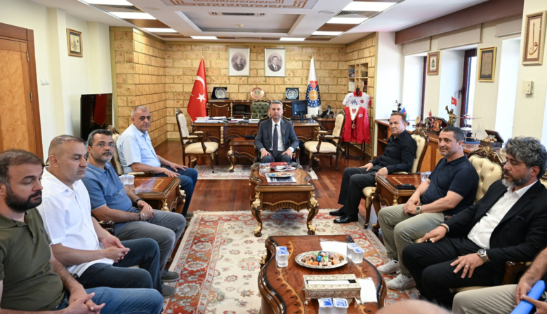 KSÜ’de Öğretmen Ayla Kara ve Öğrenciler İçin Anlamlı Buluşma
