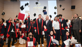 Uluslararası Öğrenciler Mezuniyet Coşkusunda Buluştu