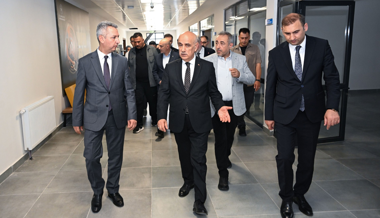 KSÜ’de Tamamlanan Yeni Öğrenci Yurtları Yerinde İncelend