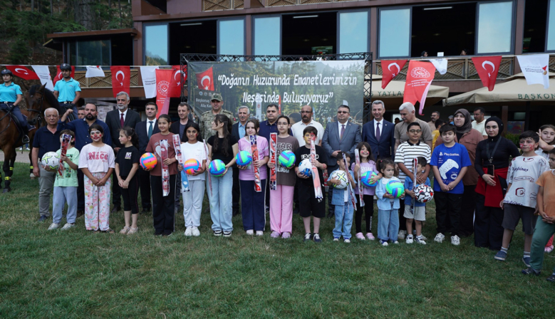 Şehit ve Gazi Çocuklarının Karne Sevinci Başkonuş’ta Yaşandı
