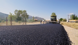 Göksun’da Bir Mahallenin Daha Yolu Yenileniyor