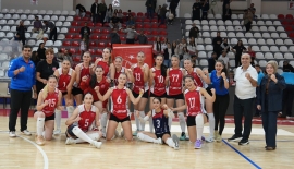 Büyükşehir’in Sultanları, Evinde Antepia’ya Şans Tanımadı